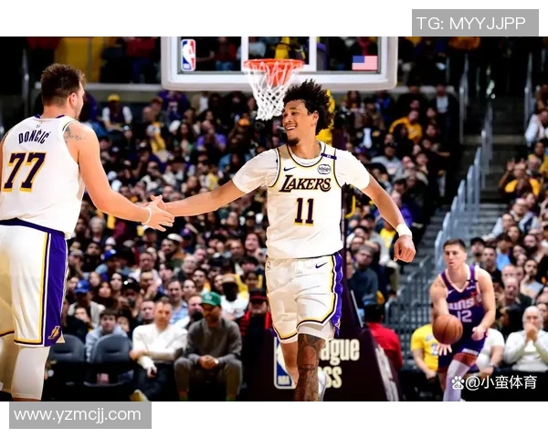 湖人对阵太阳精彩赛事在线直播全程回放与分析 湖人对阵太阳精彩赛事在线直播全程回放与分析